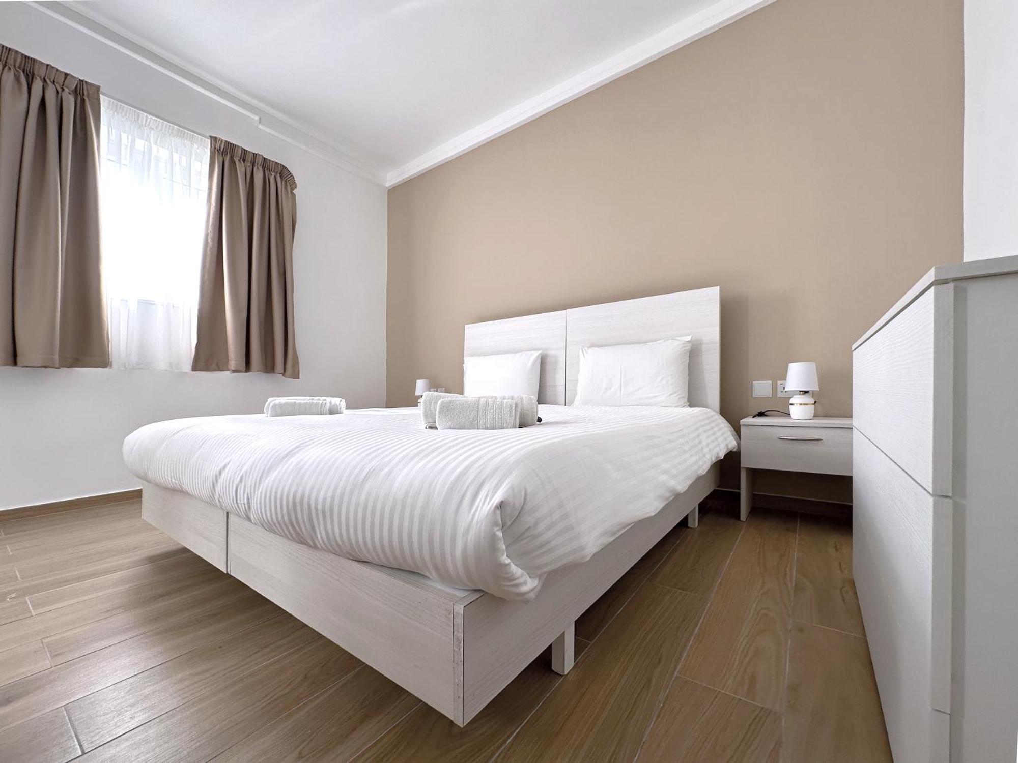 Miami Apartments Сент Джулианс Экстерьер фото